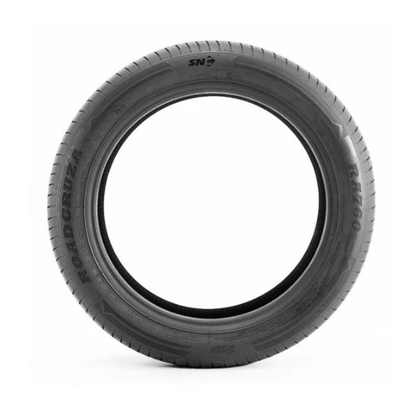 Pneu Roadcruza Aro 16 RA760 215/65R16 98H - Pneu de Carro